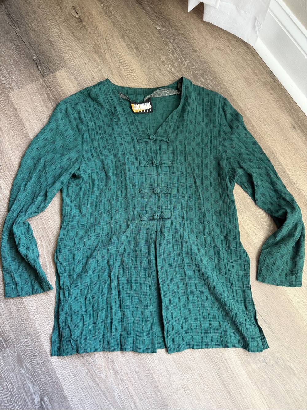 Vintage Columbus Avenue dark green top